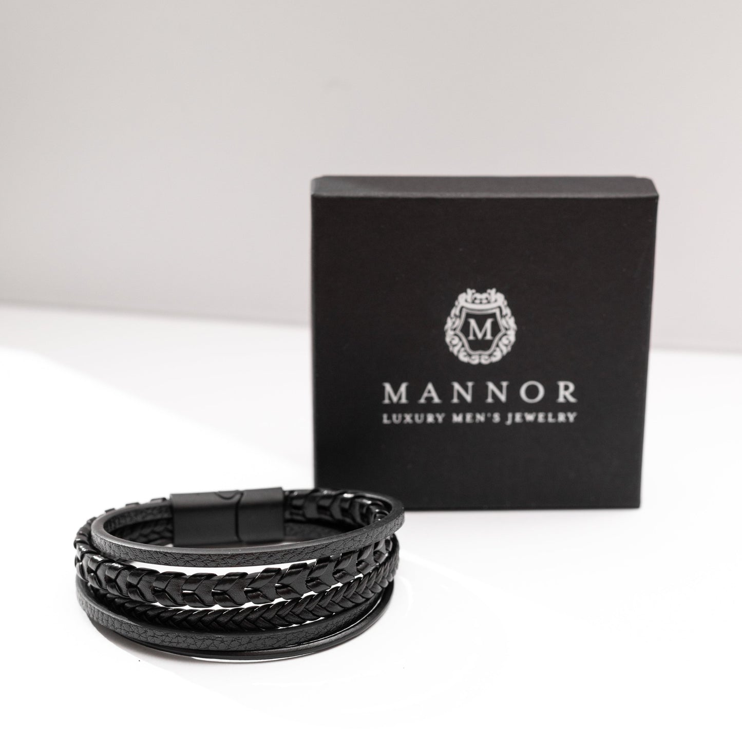 Bransoletka „Pleciony Styl”, wielowarstwowa, skóra i stop, vintage, MANNOR