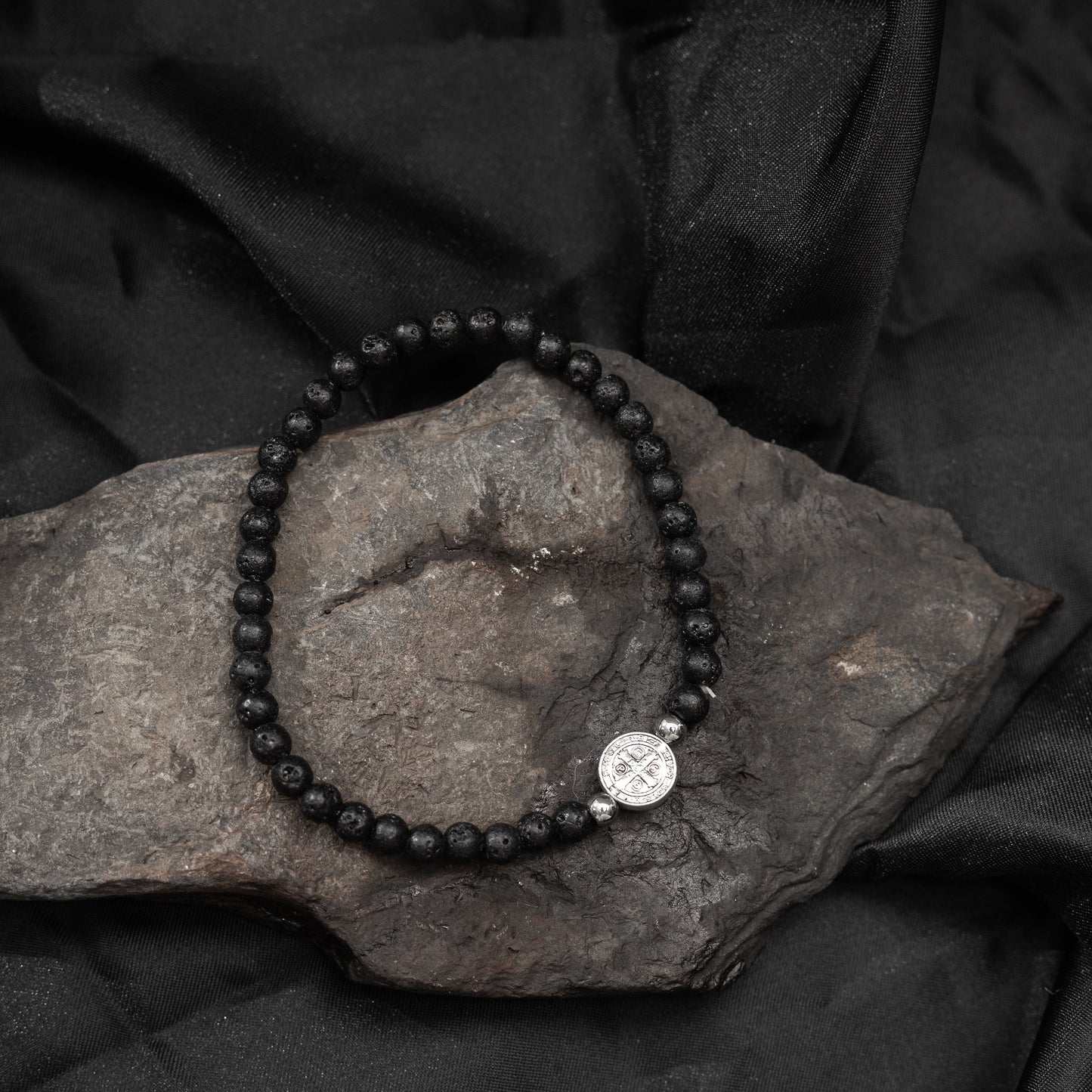 Bransoletka „Mnich”, drewno, onyks, minimalizm, MANNOR