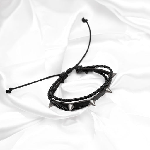 Bransoletka „Kolce Buntownika” — Odważny akcent Twojego stylu MANNOR