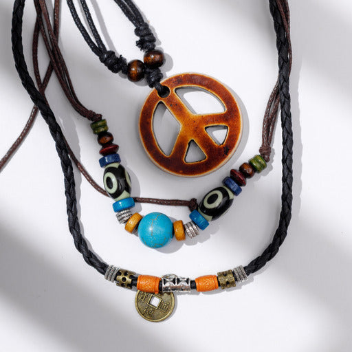 Naszyjnik „Tajemnica” — drewniane koraliki i kamień, styl hip-hop MANNOR