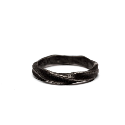 Gotycki pierścionek „Möbius”, stal nierdzewna, gotycki styl, unisex, MANNOR