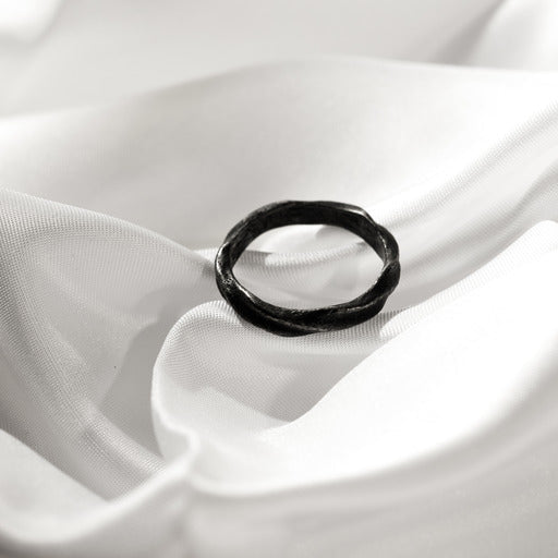 Gotycki pierścionek „Möbius”, stal nierdzewna, gotycki styl, unisex, MANNOR