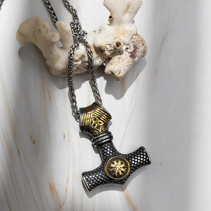 Metalowy naszyjnik „Vegvísir”, wikingi amulet, stal nierdzewna MANNOR